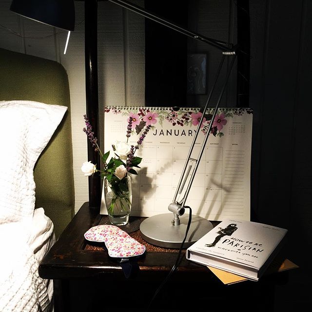 Love the way my daughter leaves her room ( brothers provide interesting contrast!); very happy to see calendar from @riflepaperco in pride of place but feeling alarmed that January is nearly over!#riflepaperco #calendar #stationeryaddict #luxurystationery #rosesfromthegarden #inspiration #thatsdarling #stationery #art #flowers #libertyprint #howtobeparisian
